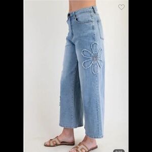NEW Easel Flower Patch Mineral Washed Jeans Size Medium